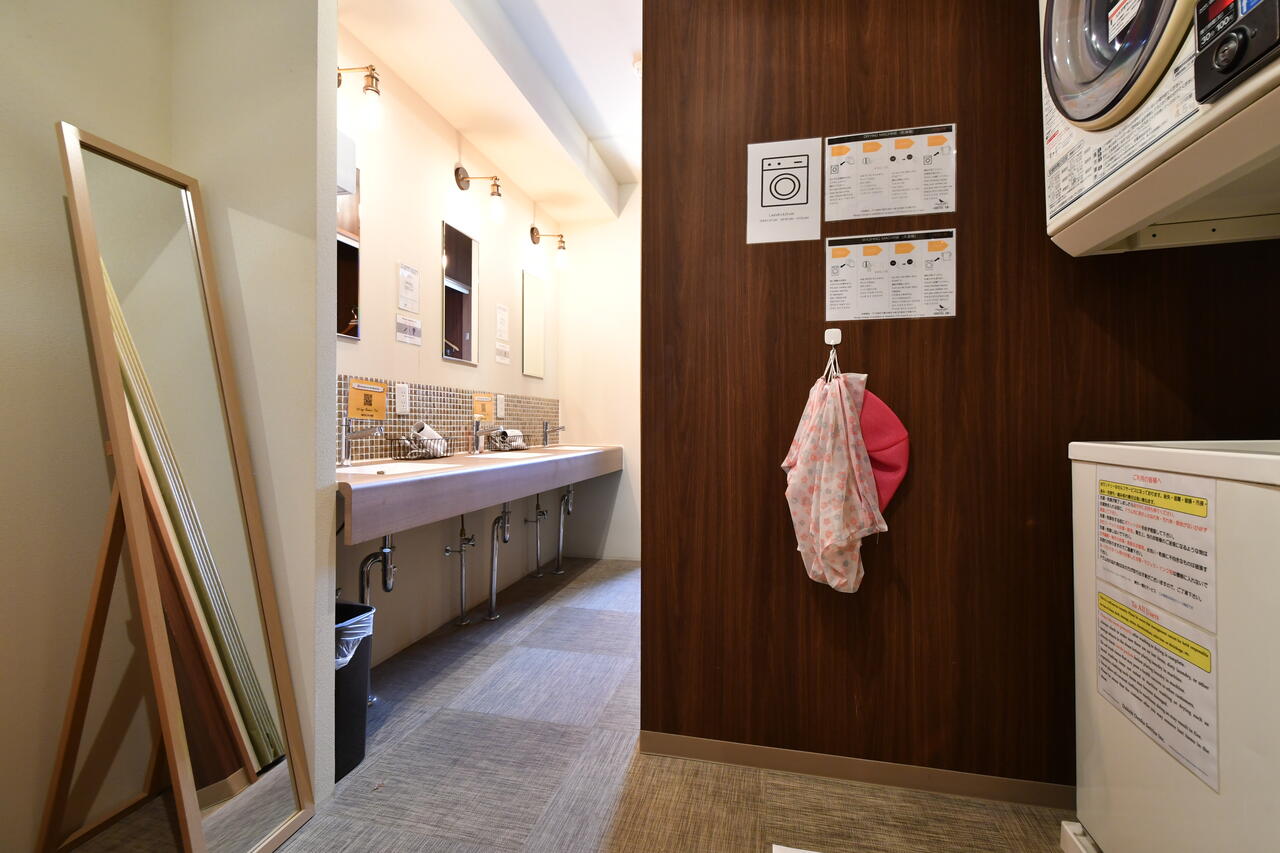 Shared Shower Room