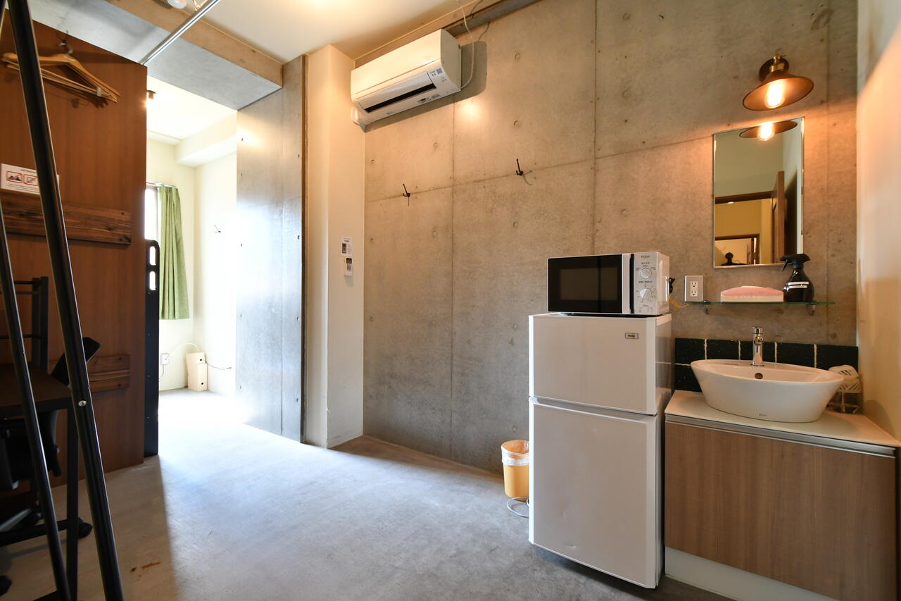 Interior 1