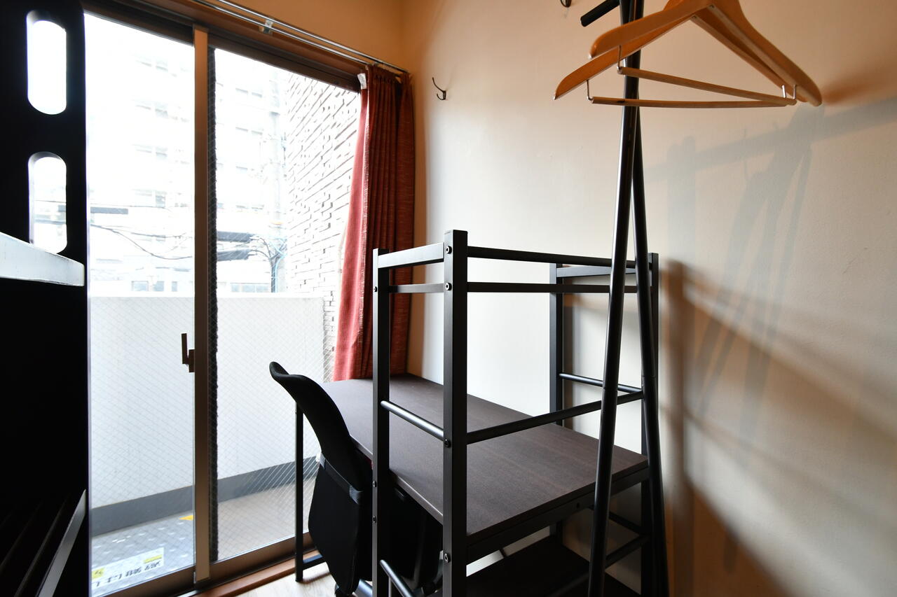 Interior 2